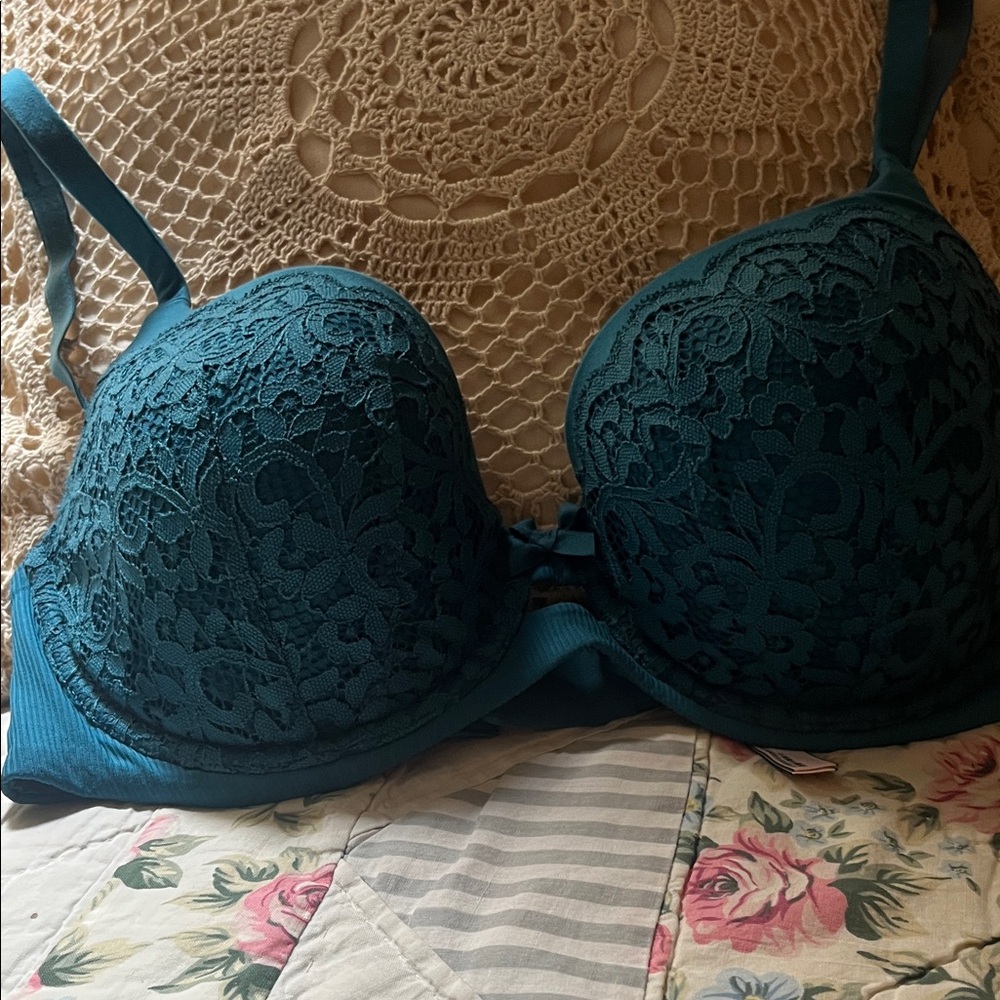Victoria's Secret bra